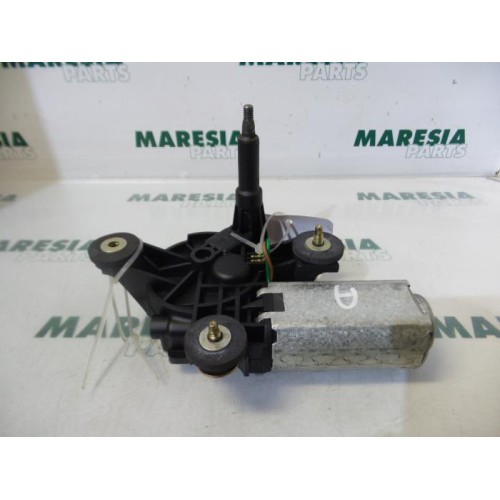 Fiat - Panda - Scheibenwischermotor hinten