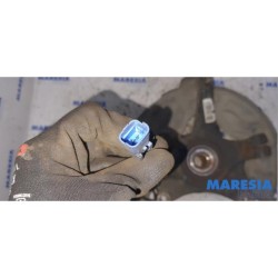 Peugeot - 508 - Knuckle, front right