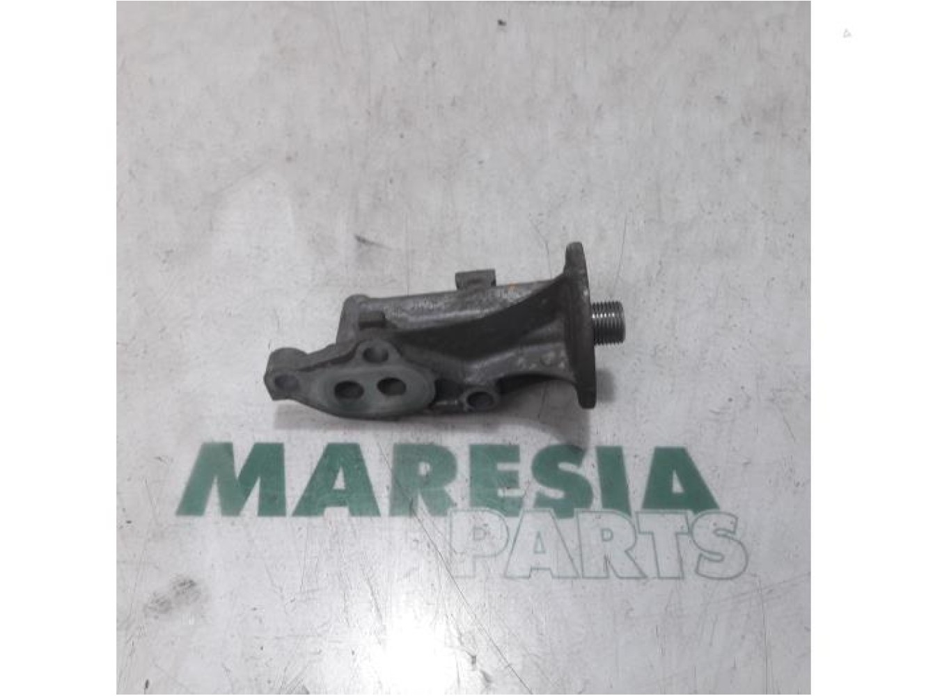 Citroen - C1 - Oil filter holder