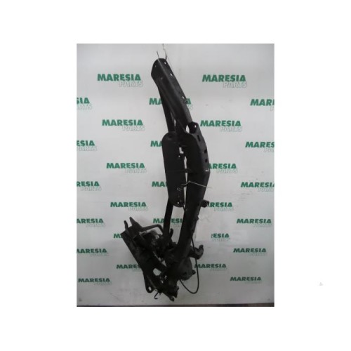 Peugeot - 307 - Tailgate hinge