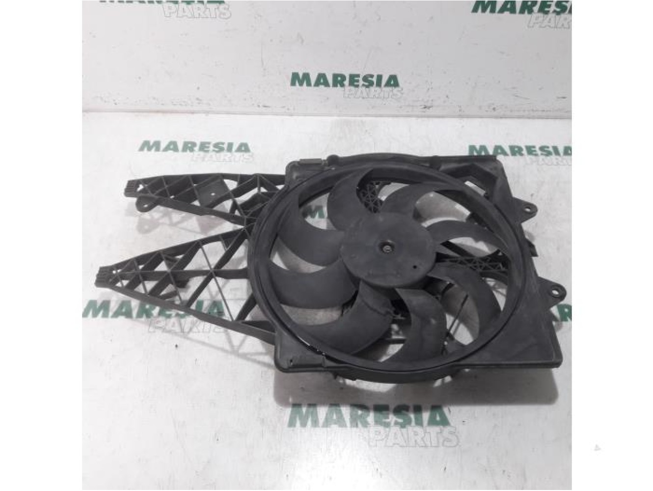 Alfa Romeo - Mito - Fan motor