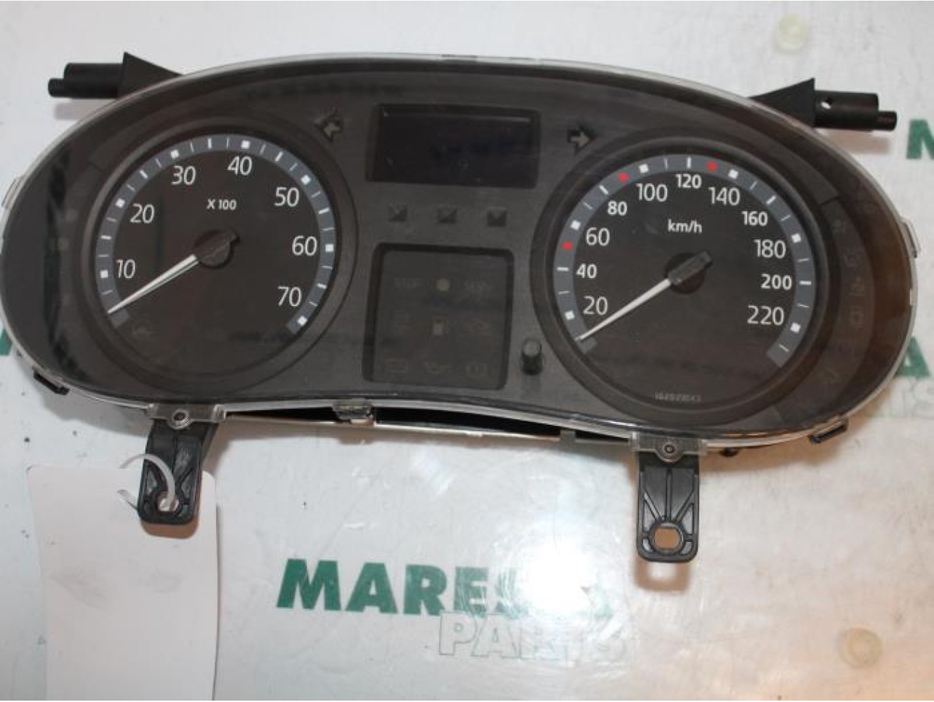 Renault - Clio - Instrument panel