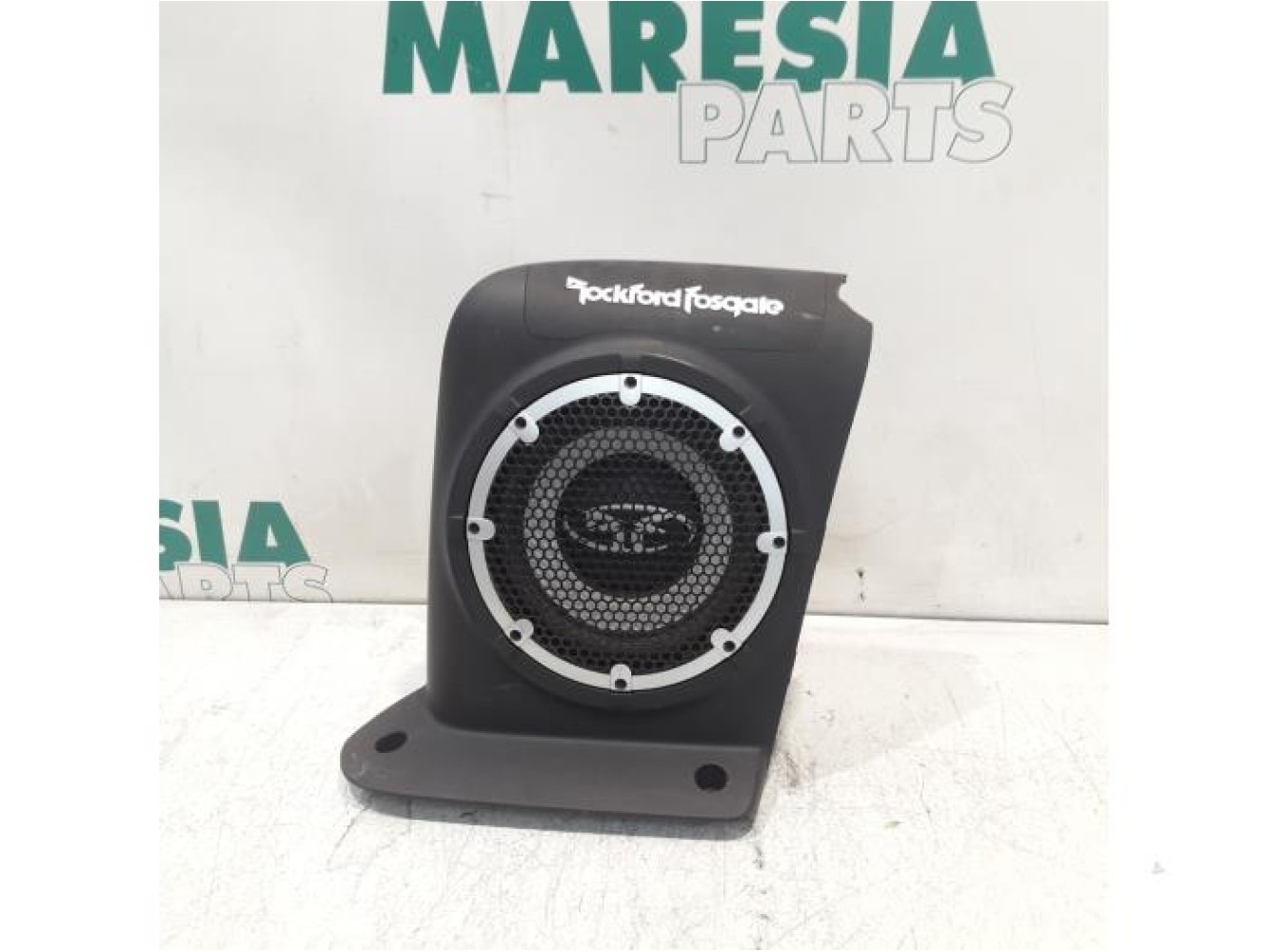 Citroen - C-Crosser - Subwoofer