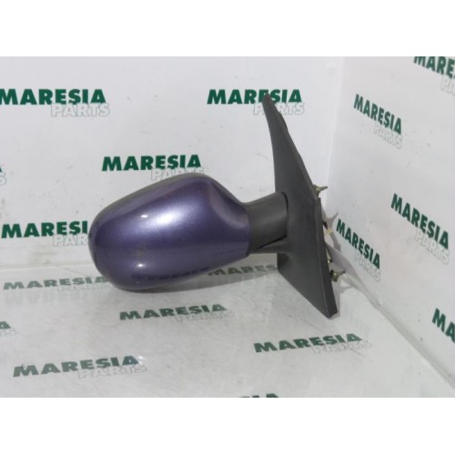 Renault - Megane Scenic - Wing mirror, right