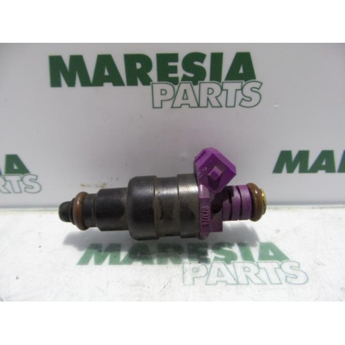 Renault - Clio - Injector (petrol injection)