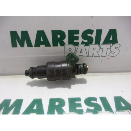 Renault - Clio - Injector (petrol injection)