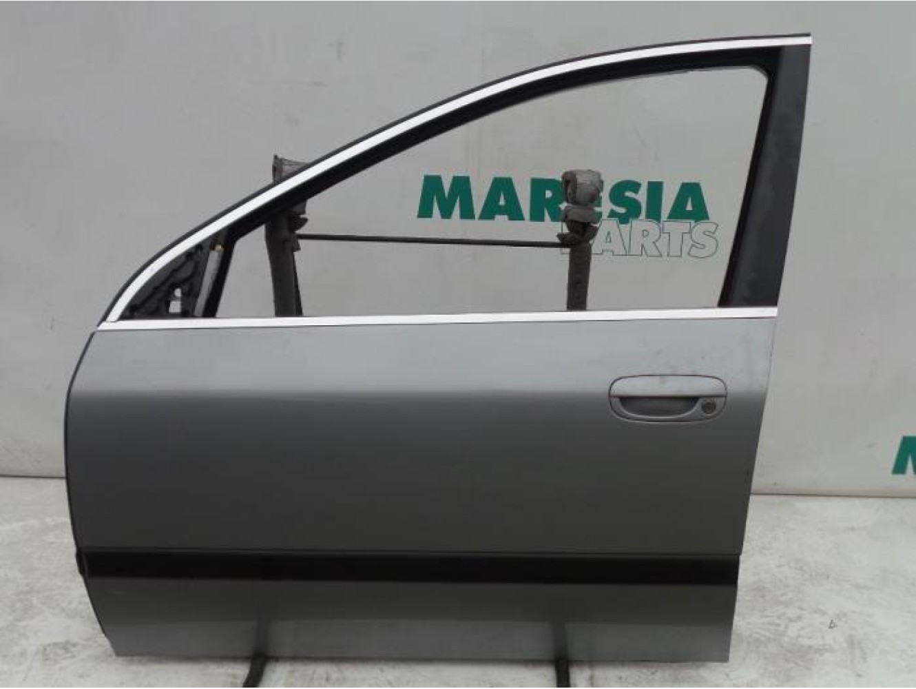 Peugeot - 607 - Portière 4portes avant gauche