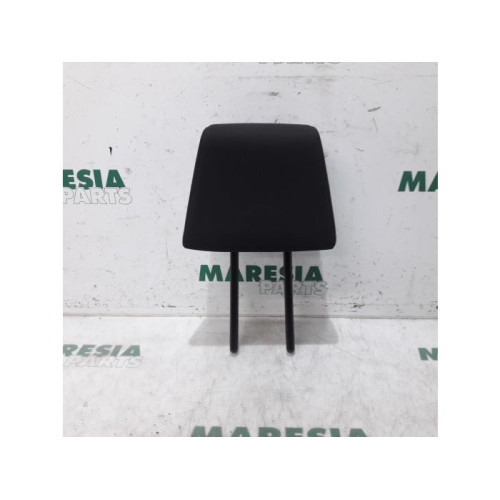 Peugeot - 207 - Headrest