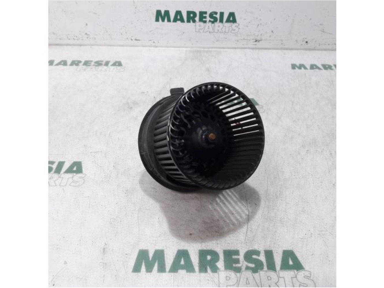 Peugeot - 207 - Heating and ventilation fan motor