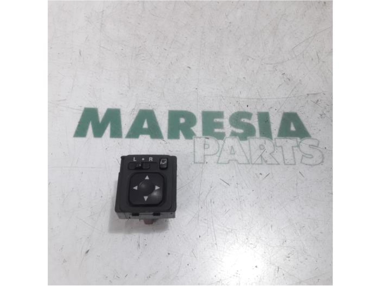 Citroen - C-Crosser - Mirror switch