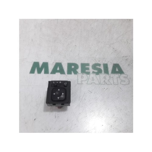 Citroen - C-Crosser - Mirror switch