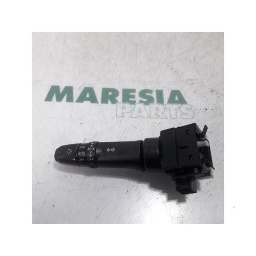 Citroen - C-Crosser - Indicator switch