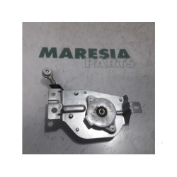 Citroen - C-Crosser - Tailgate hinge