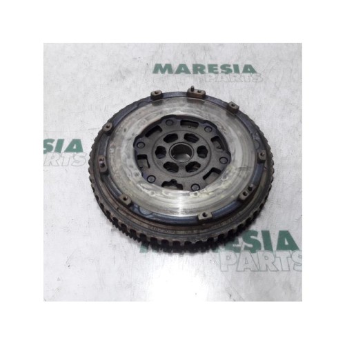Renault - Megane Scenic - Flywheel