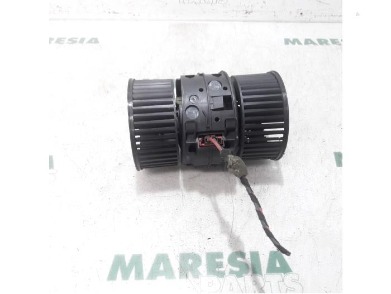 Renault - Megane - Heating and ventilation fan motor