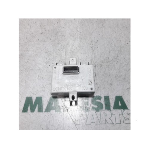 Renault - Megane - Navigation Modul