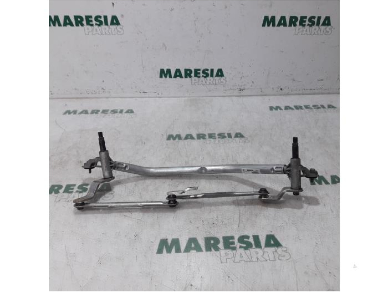 Peugeot - 207 - Wiper mechanism