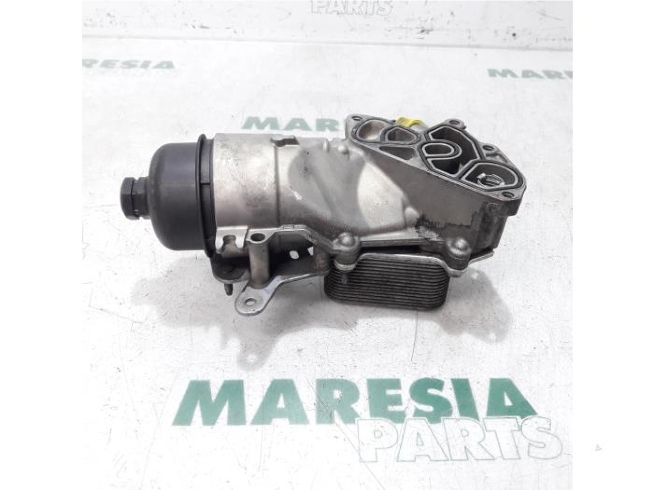 Citroen - C3 - Oil filter holder