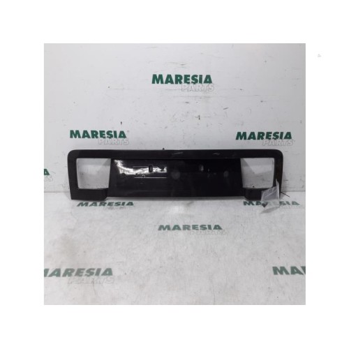 Citroen - C6 - Tailgate handle