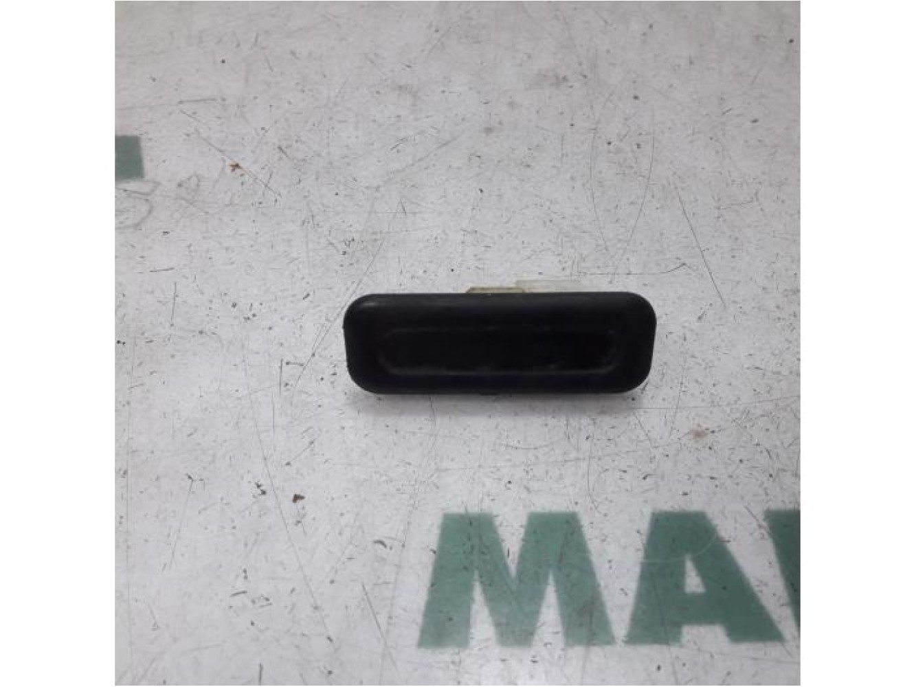 Citroen - C6 - Switch