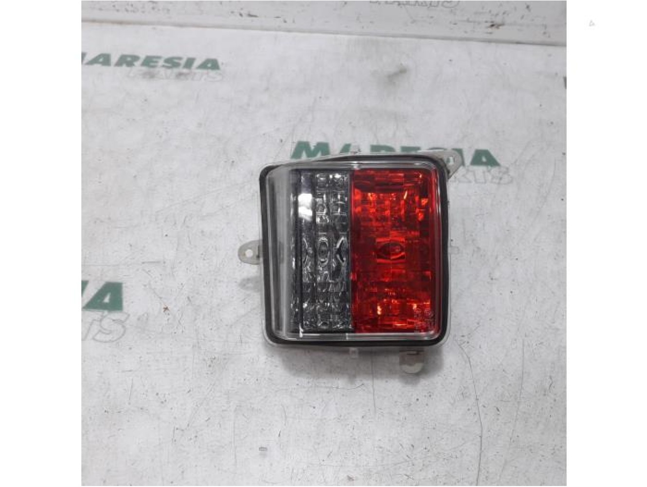Citroen - C6 - Rear fog light