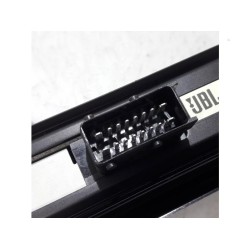 Citroen - C6 - Radio amplifier