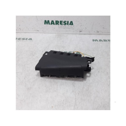 Citroen - C6 - Side Airbag