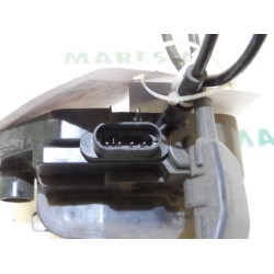 Renault - Megane Scenic - Front door lock mechanism 4-door, right