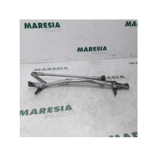 Citroen - Berlingo - Wiper mechanism