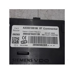 Renault - Scenic - Kaartlezer (slot)