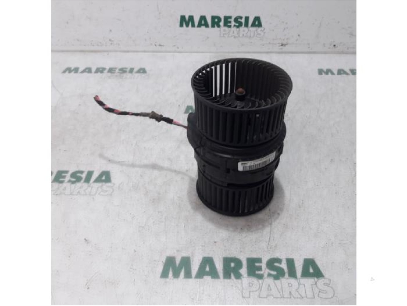 Renault - Scenic - Heating and ventilation fan motor