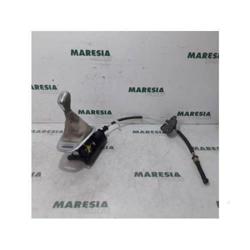 Renault - Scenic - Gear stick