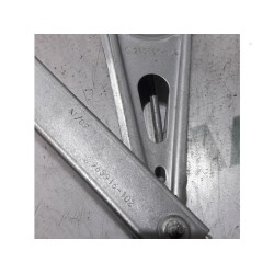 Renault - Scenic - Rear door window mechanism 4-door, right