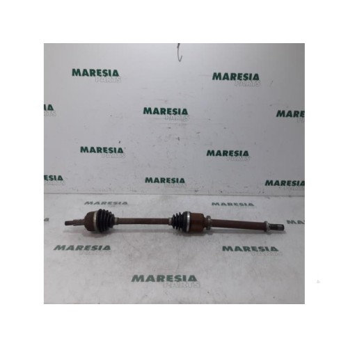 Renault - Scenic - Front drive shaft, right