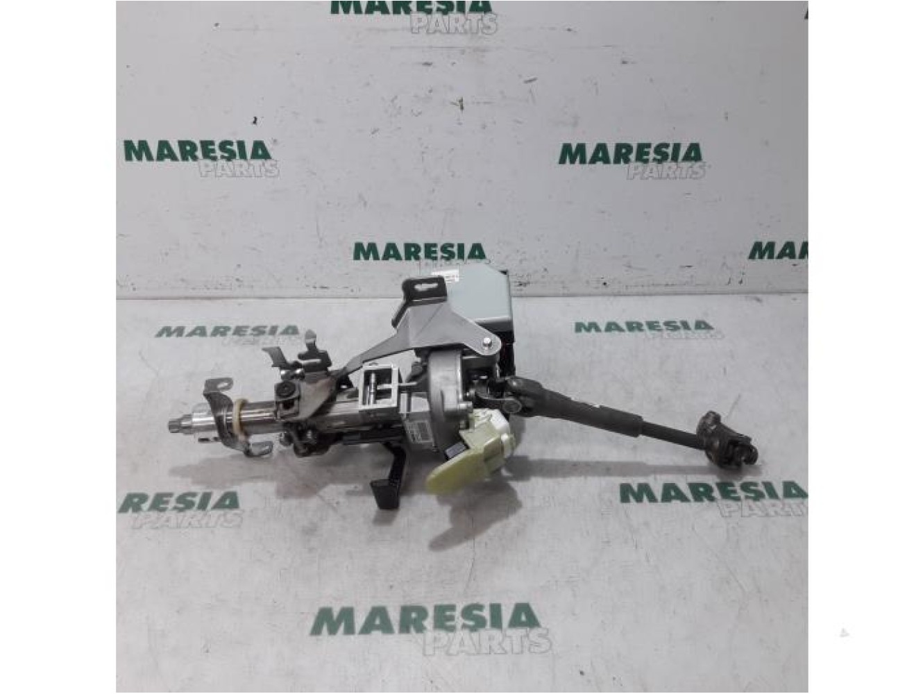 Renault - Scenic - Steering column housing