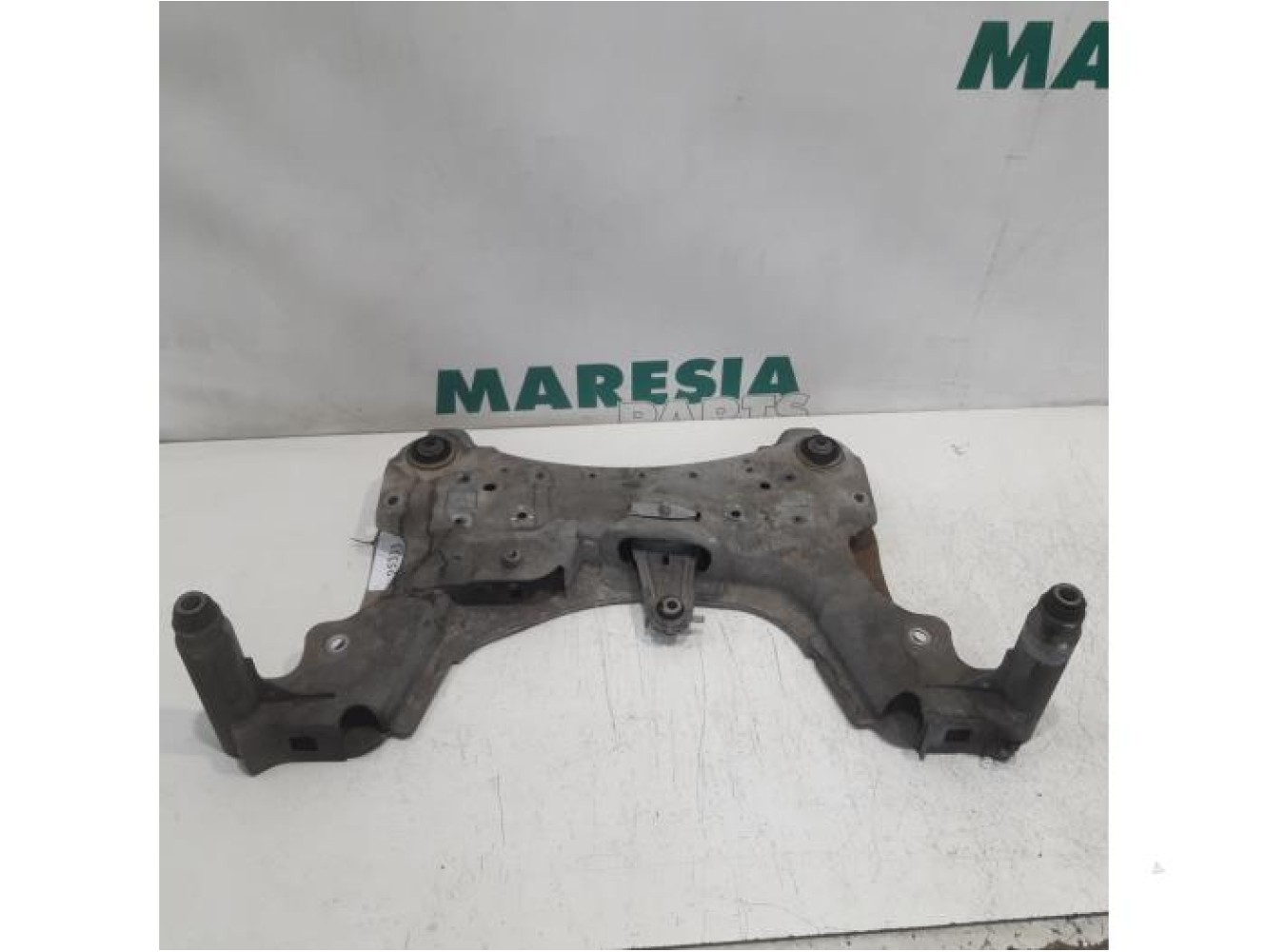 Renault - Scenic - Subframe