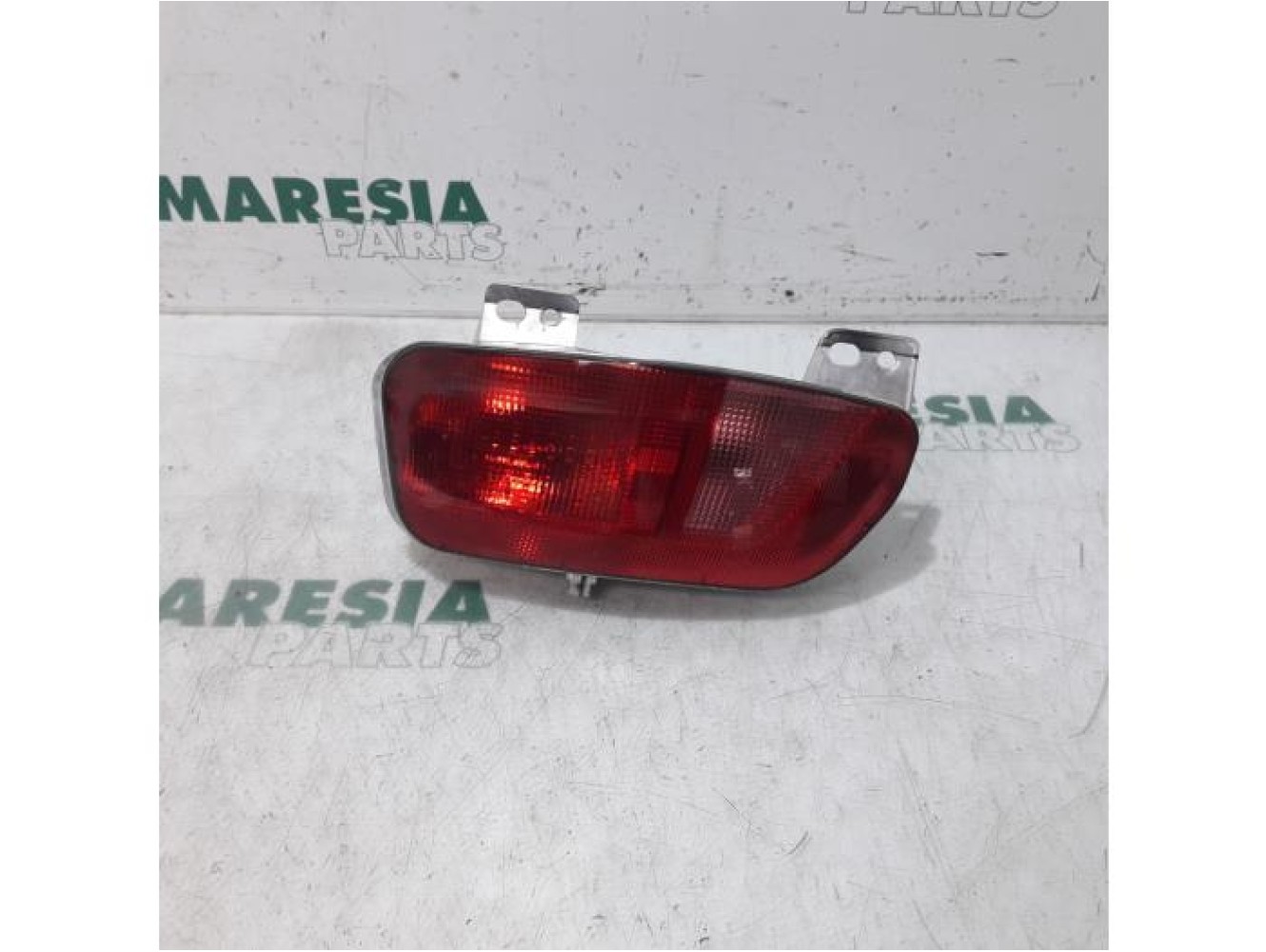 Citroen - C4 Grand Picasso - Rear fog light