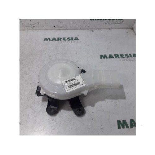 Citroen - C4 Grand Picasso - Heating and ventilation fan motor