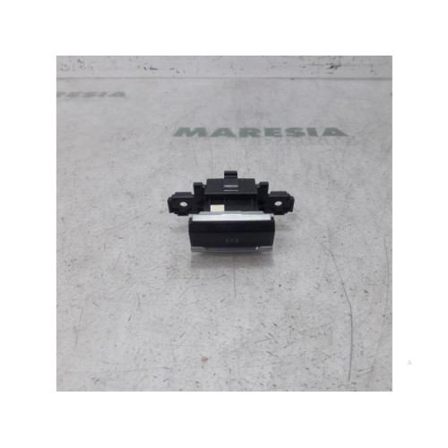 Citroen - C4 Grand Picasso - Parking brake switch