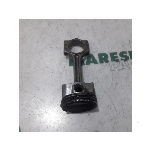 Renault - Captur - Piston