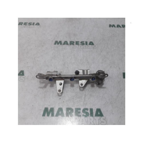Renault - Captur - Fuel injector nozzle