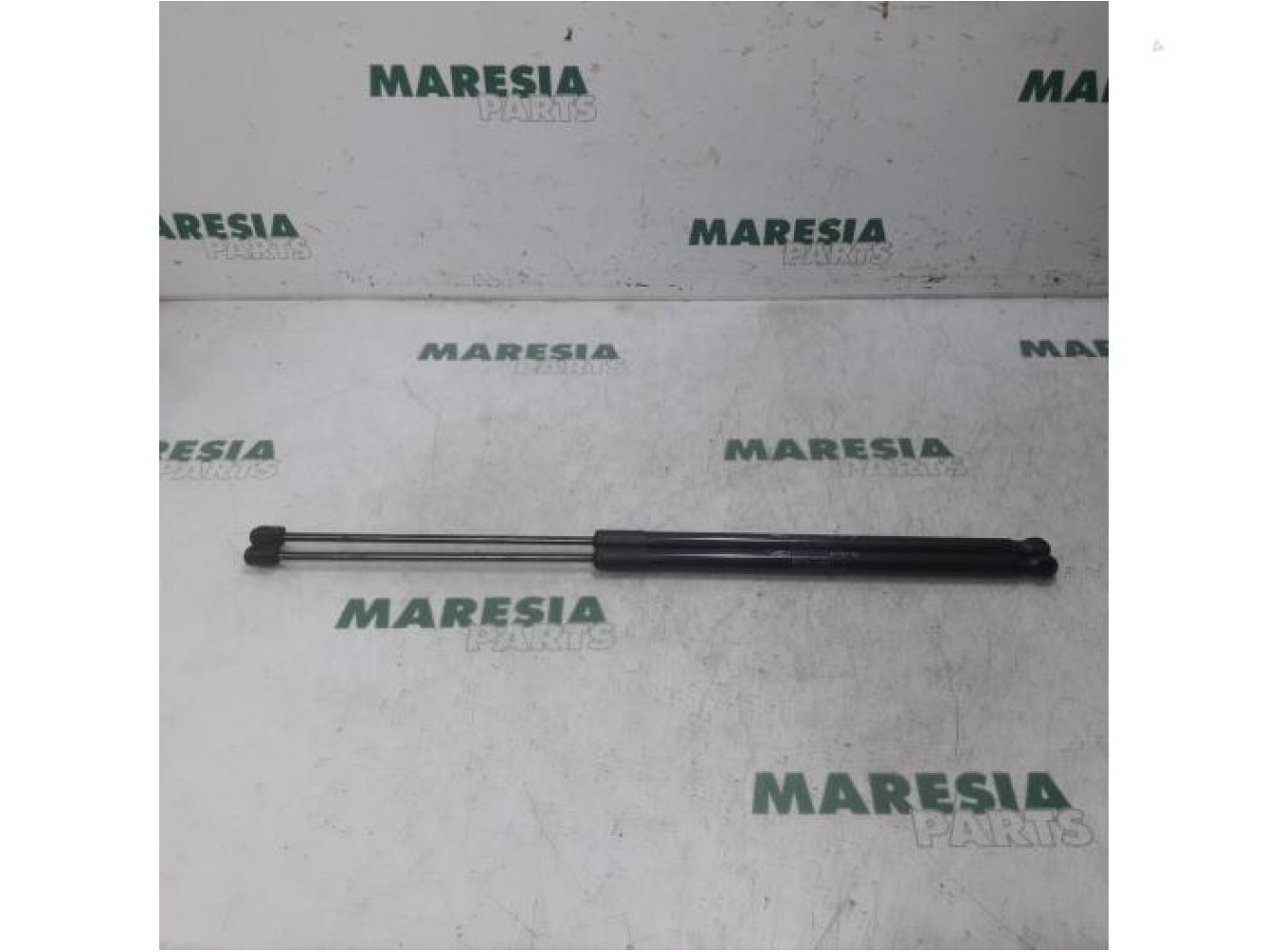 Citroen - C4 Grand Picasso - Set of tailgate gas struts