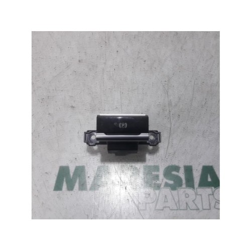 Citroen - C4 Grand Picasso - Parking brake switch