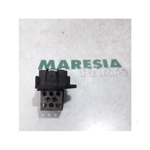 Citroen - C4 Picasso - Cooling fan resistor