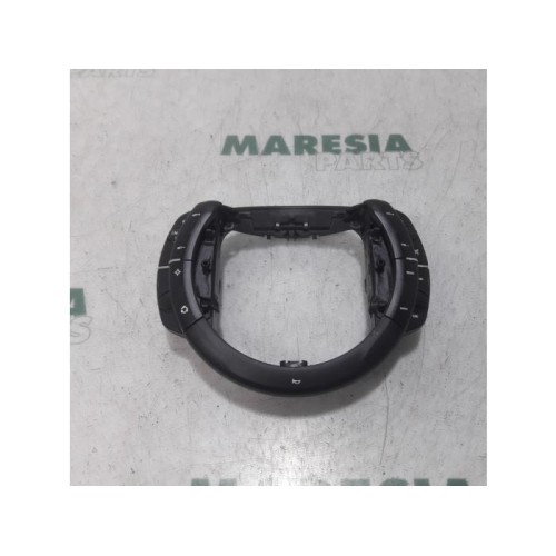 Citroen - C4 Picasso - Cruise control switch