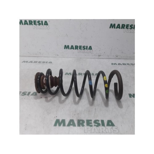 Citroen - C4 Picasso - Rear coil spring