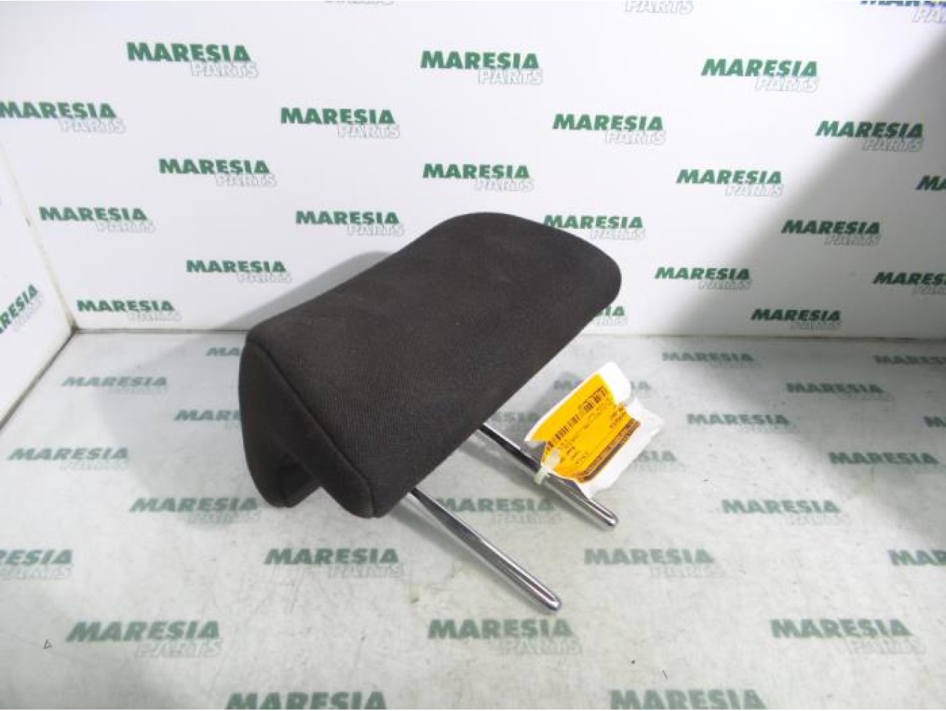 Peugeot - 307 - Headrest