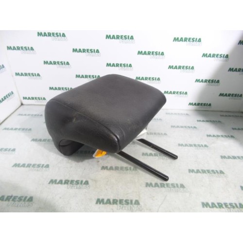 Peugeot - 307 - Headrest