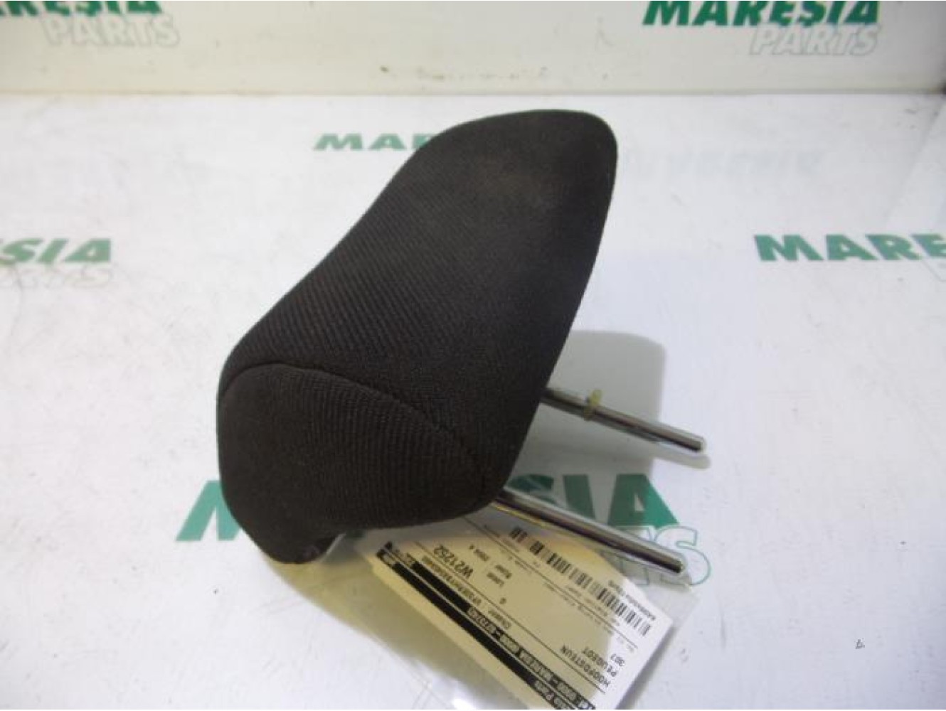 Peugeot - 307 - Headrest