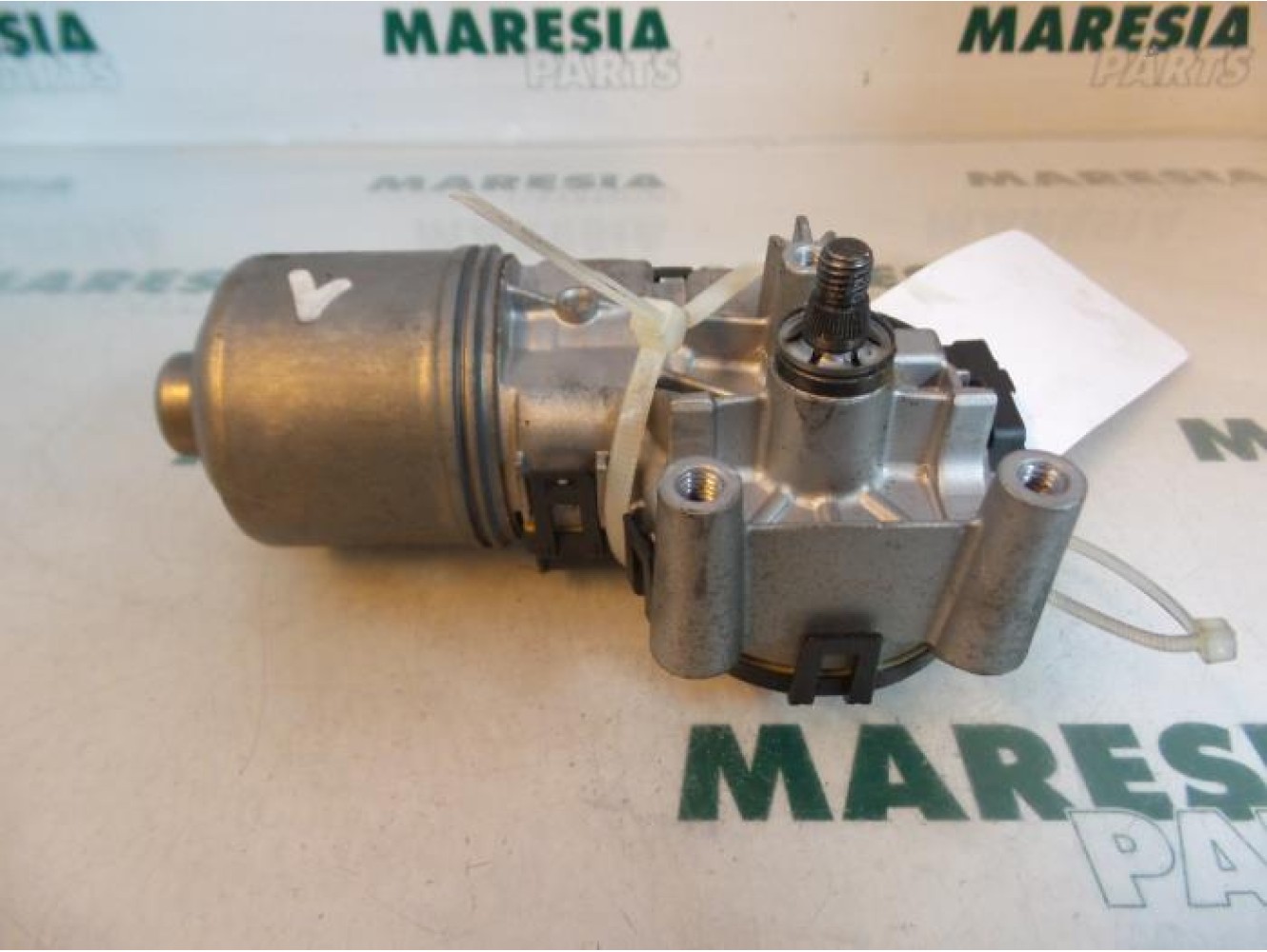 Peugeot - 207 - Front wiper motor